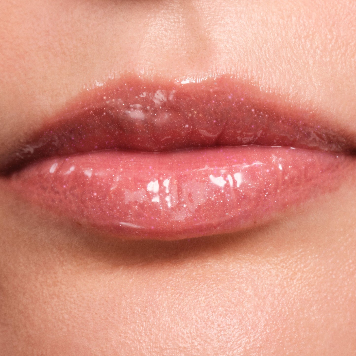 phyto-glow-lip-balm-shimmer-orbit-p6 NATR-10135-Phyto-Glow-Lip-Hover-Orbit.jpg