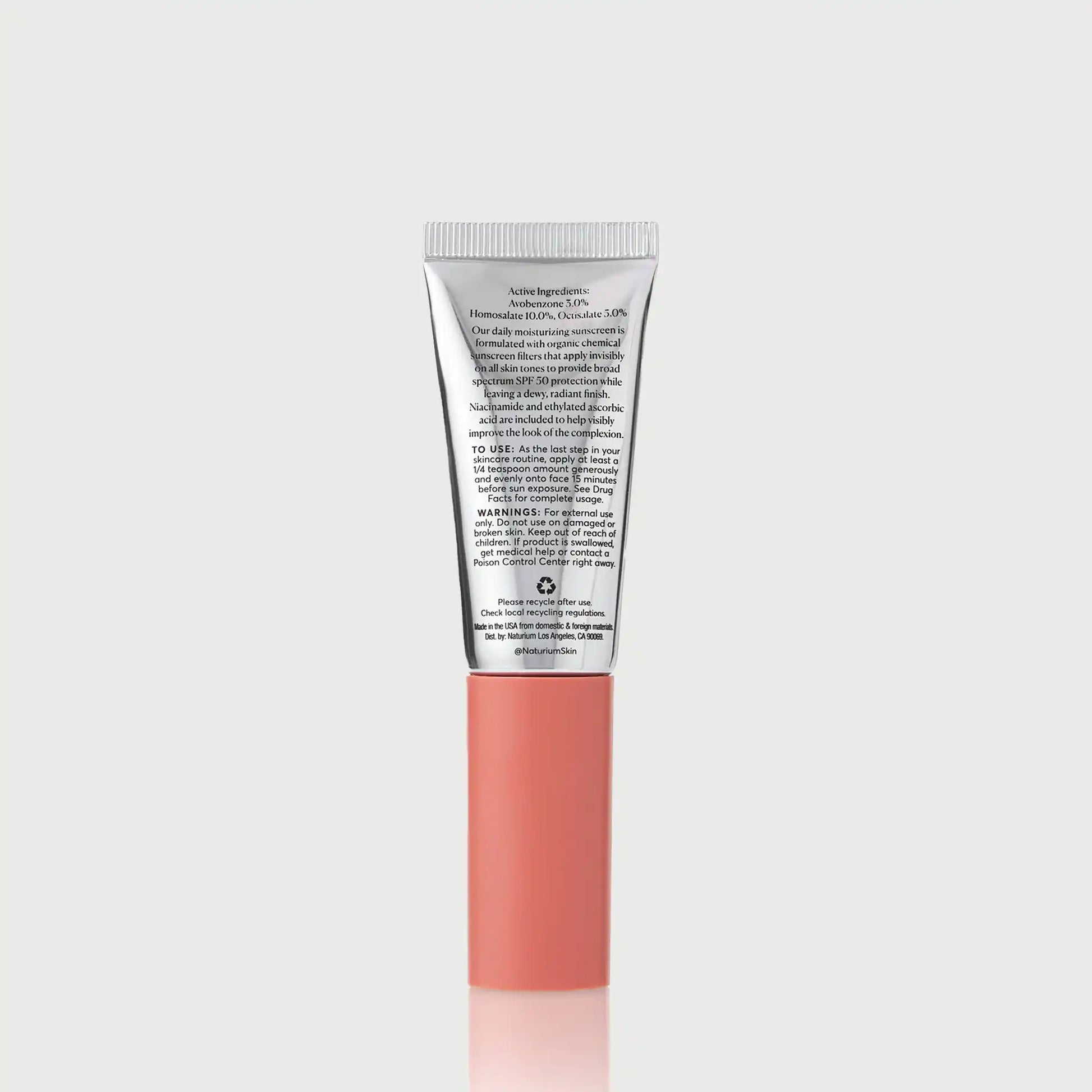 dew-glow-moisturizer-spf-50-travel-size-q9 NATR-10157_Dew-Glow-Moisturizer-SPF-50-Mini_back_capon_bonebkgd_d7cb9bbb-e294-42e2-8d5a-28c73c09b5b5.webp