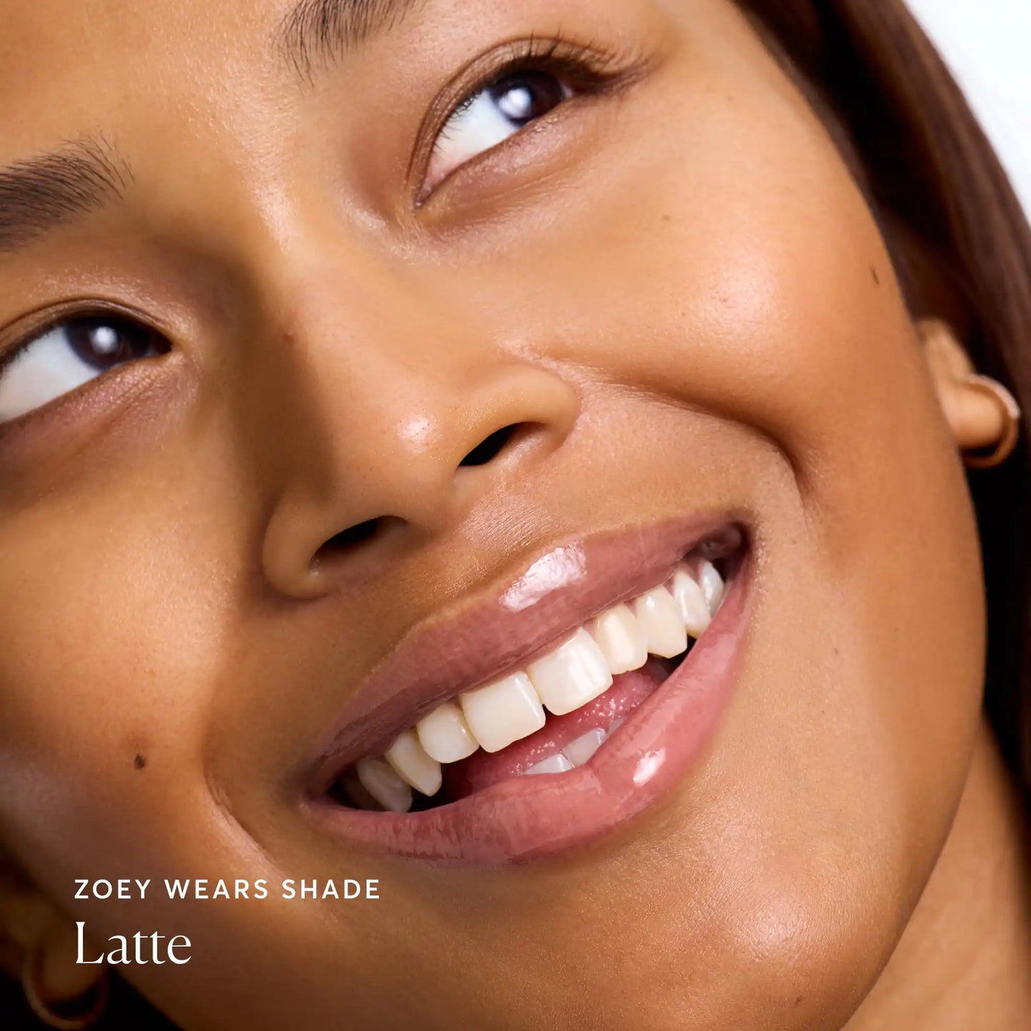 phyto-glow-lip-balm-latte-j0 NATR-60110-Alt-Images-Phyto-Glow-Lip-Balm-Latte-04.webp