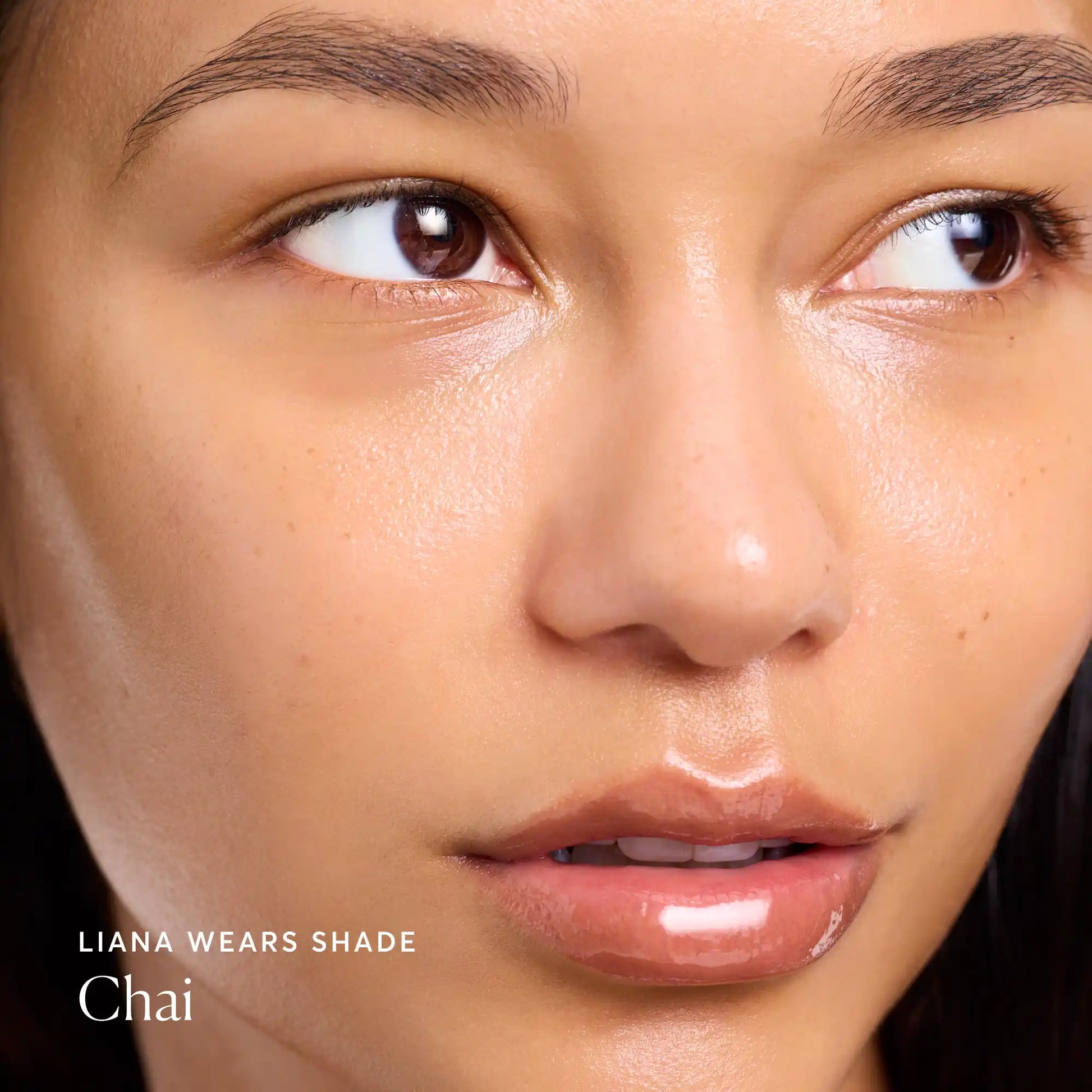 phyto-glow-lip-balm-chai-j8 NATR-60111-Alt-Images-Phyto-Glow-Lip-Balm-Chai-04.webp
